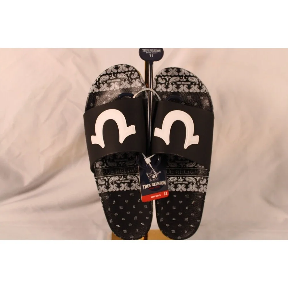NWT True Religion Horseshoe Slides Mens Size 11 Black White Paisley TR-112P-S